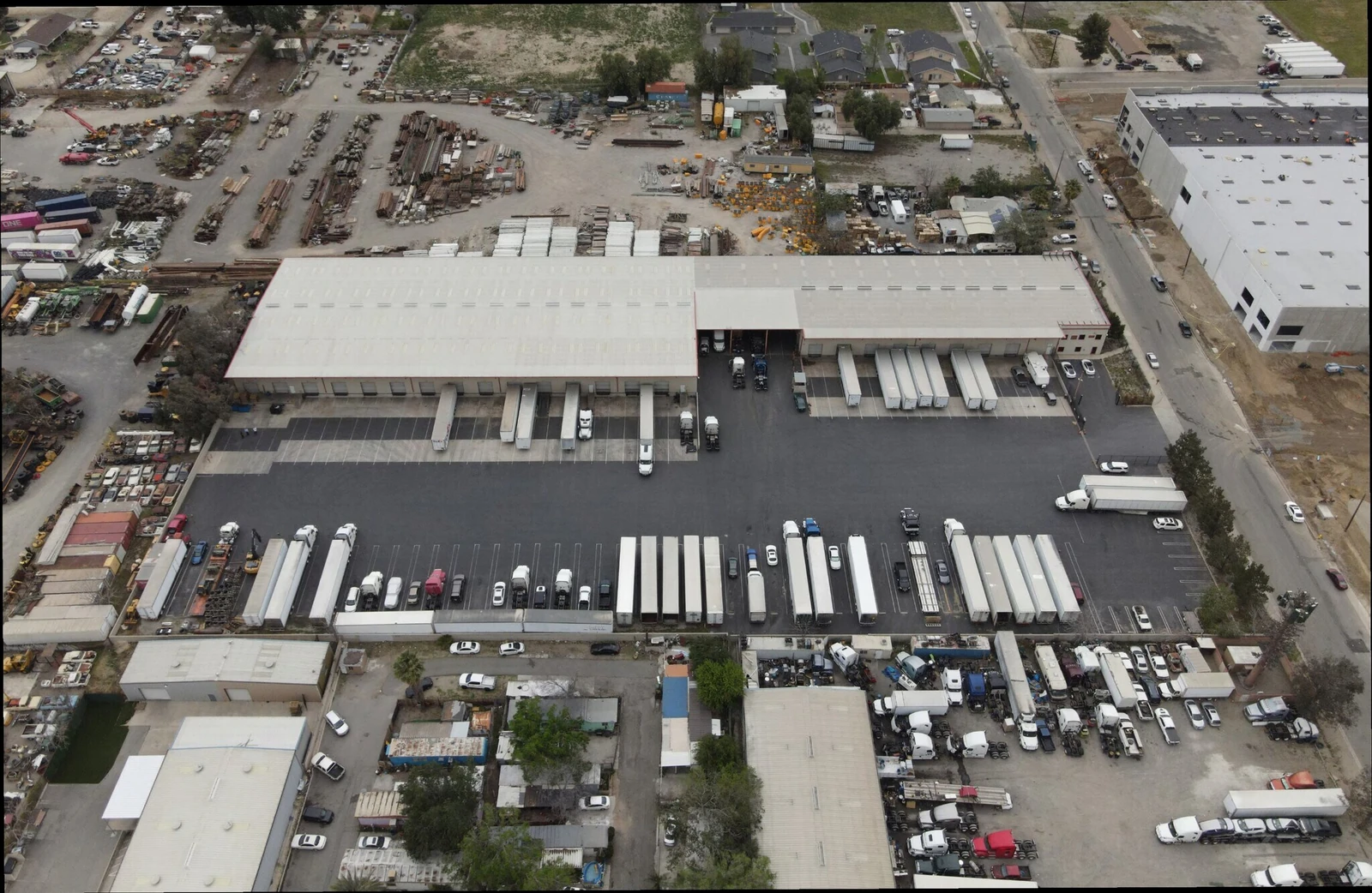 70,000 SF lease transaction in Fontana, California